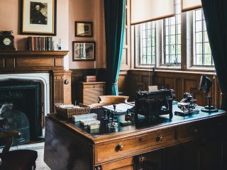 The Pullman Effect: Velvet, Marquetry, and the Art of the Enclosed World
